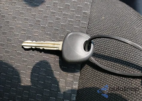 2009 Hyundai Accent Gs из США, поврежденный, VIN KMHCM36C19U115633